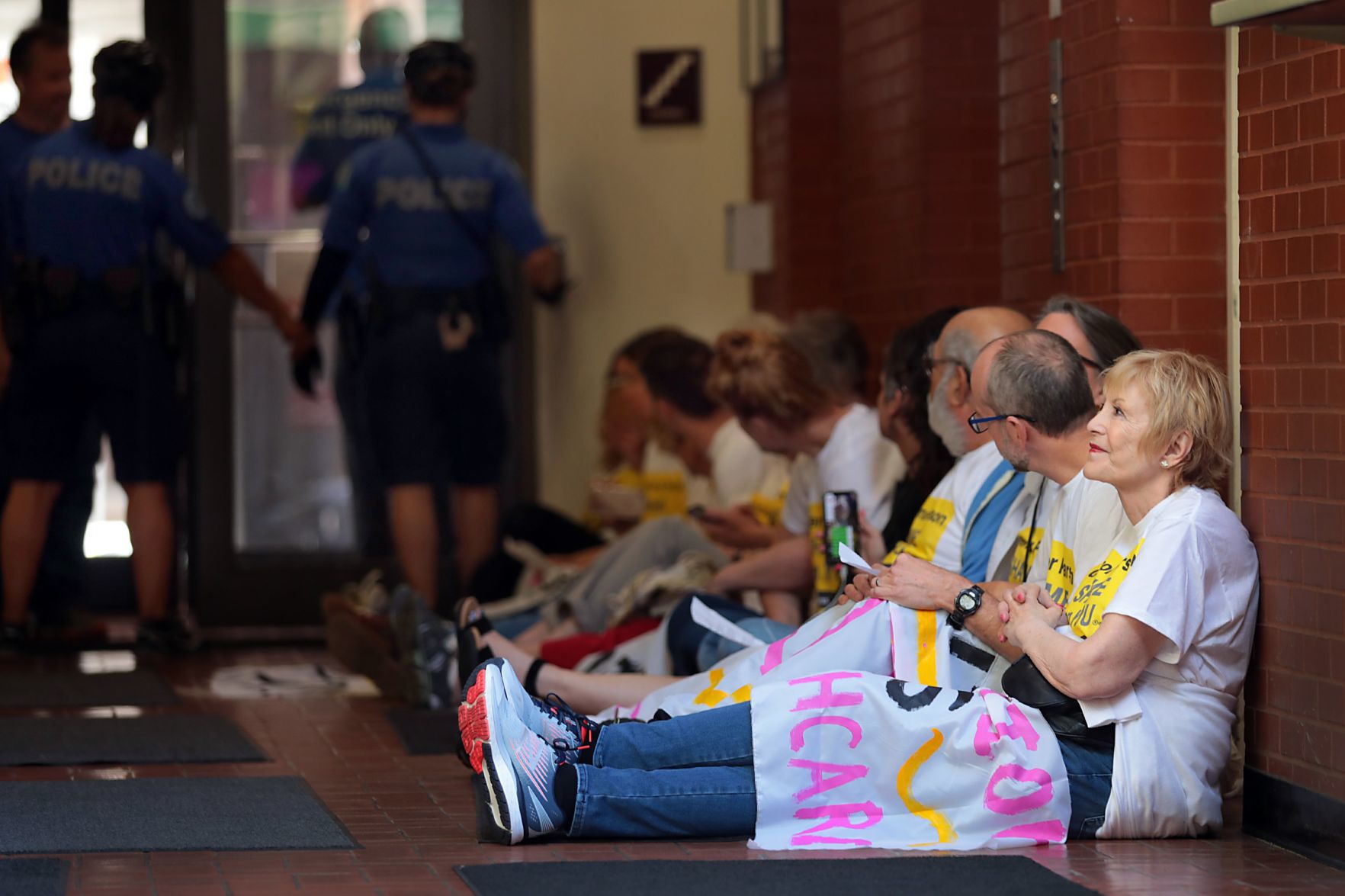 Abortion rights rally results in arrests downtown